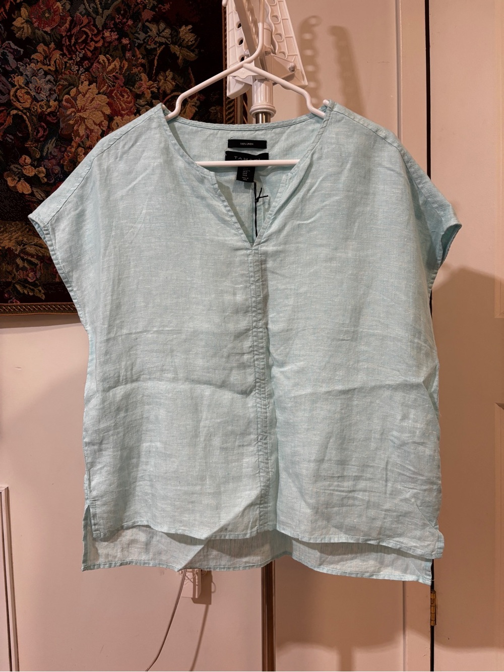 Tahari NWT 100% Linen Aqua High Low Tunic Blouse M